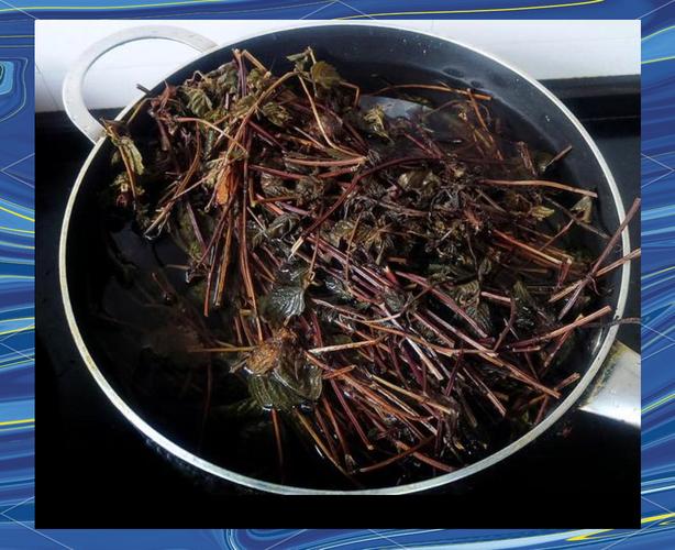 夏天解暑神器!顺昌40年仙草冻手艺,清凉爽滑一口爱上(图2) 夏天解暑神器!顺昌40年仙草冻手艺,清凉爽滑一口爱上(图2)