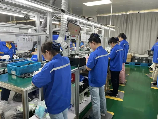 恒温车间改造升级,泉州卫品企业工人告别弯腰苦活(图2) 恒温车间改造升级,泉州卫品企业工人告别弯腰苦活(图2)