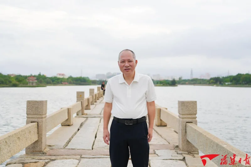守护安平桥30年,这位守桥人的故事让人动容(图4) 守护安平桥30年,这位守桥人的故事让人动容(图4)