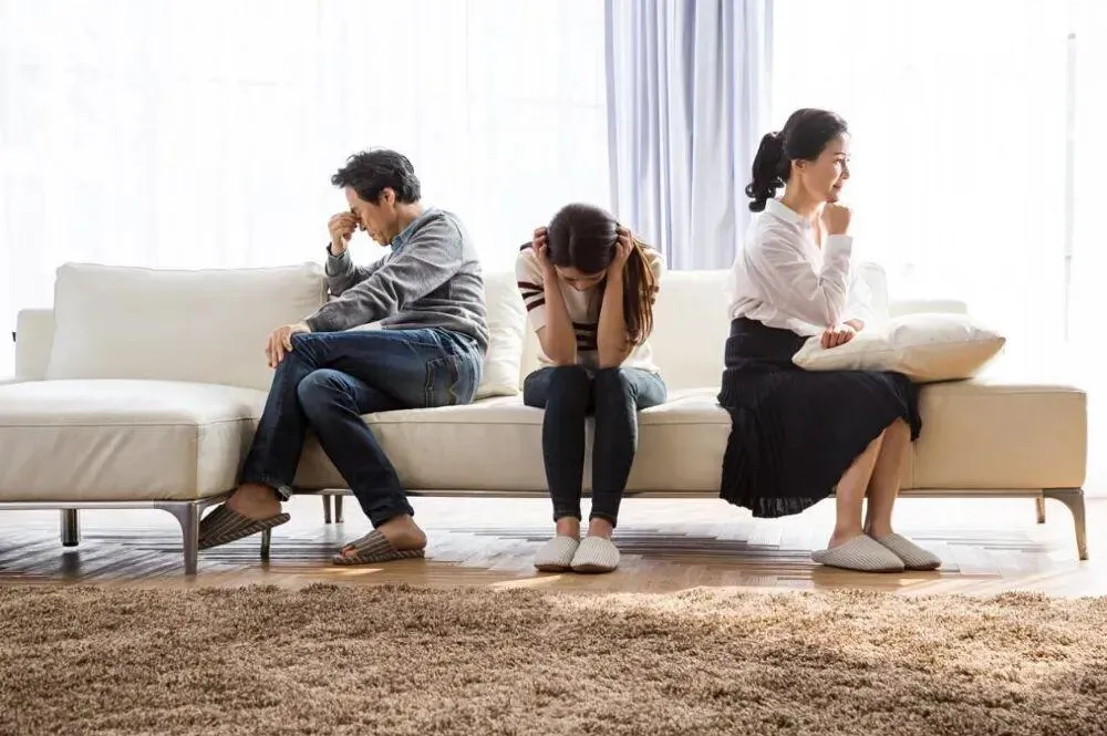理解父母和孩子后,我终于不再轻易批判谁了(图1) 理解父母和孩子后,我终于不再轻易批判谁了(图1)