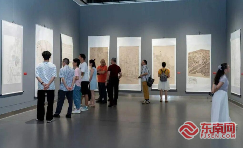 白描艺术大展在福清开幕 省文联书记李东河出席(图2) 白描艺术大展在福清开幕 省文联书记李东河出席(图2)