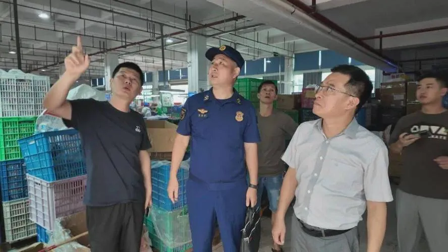 福州聚焦：福建全省启动劳动密集型企业火灾隐患清零行动(图2)