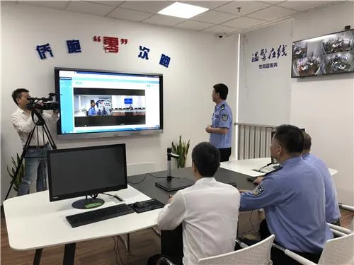 福州明溪“侨易办”模式:海外侨胞驾驶证延期“零跑腿”,服务延伸至社保金融全链条(图1) 福州明溪“侨易办”模式:海外侨胞驾驶证延期“零跑腿”,服务延伸至社保金融全链条(图1)