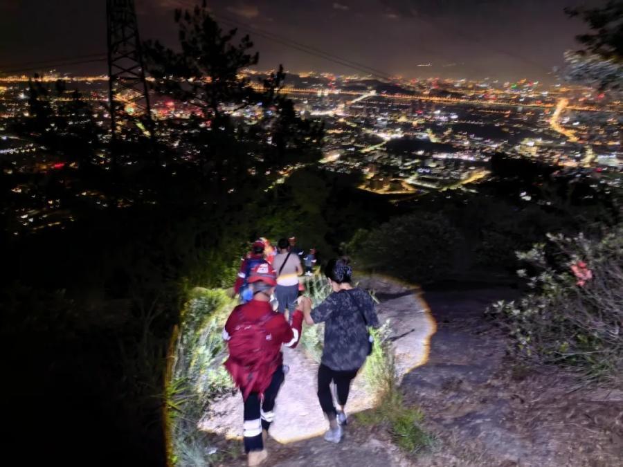 暑假出行高峰,户外居家安全别踩雷(图1) 暑假出行高峰,户外居家安全别踩雷(图1)
