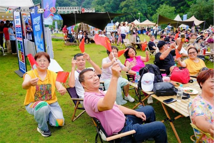 夏日周末好去处!永泰赤壁草地音乐会+露营,免费嗨玩一整天(图2) 夏日周末好去处!永泰赤壁草地音乐会+露营,免费嗨玩一整天(图2)