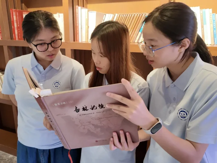 厦门海洋职业技术学院 暑期实践 走读杏林工业记忆,厦门海院社会实践队探寻两岸产业融合脉动(图3)