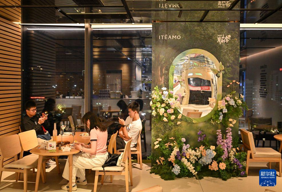 福州茉莉花茶非遗工坊开放体验,茶旅融合新玩法(图13) 福州茉莉花茶非遗工坊开放体验,茶旅融合新玩法(图13)