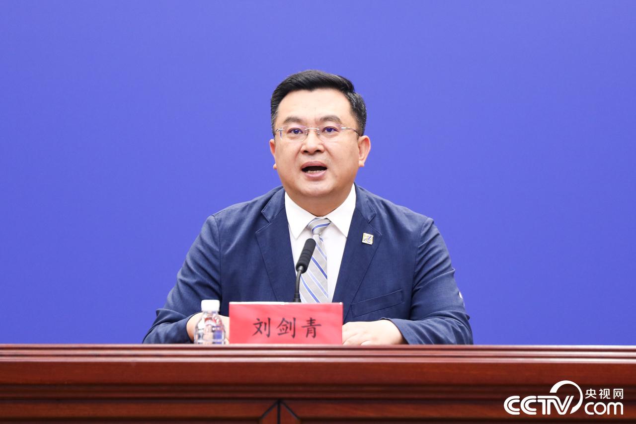 第二十五届“汉语桥”世界大学生中文比赛福建福州启幕(图2) 第二十五届“汉语桥”世界大学生中文比赛福建福州启幕(图2)