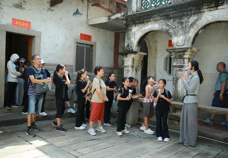 台湾青年来福建看熊猫、打巧固球，暑期两岸交流热翻天(图6)