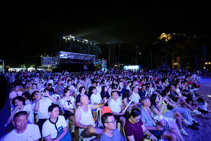 鼓浪屿音乐季浪漫之夜,游客必看的海滨音乐会(图7) 鼓浪屿音乐季浪漫之夜,游客必看的海滨音乐会(图7)