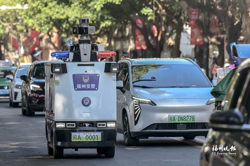 福州无人车来了！手机叫车、自动送货，市民出行新体验