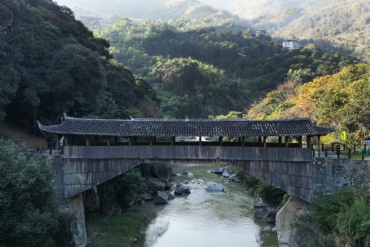 900年古桥装上电子哨兵，科技守护廊桥安全