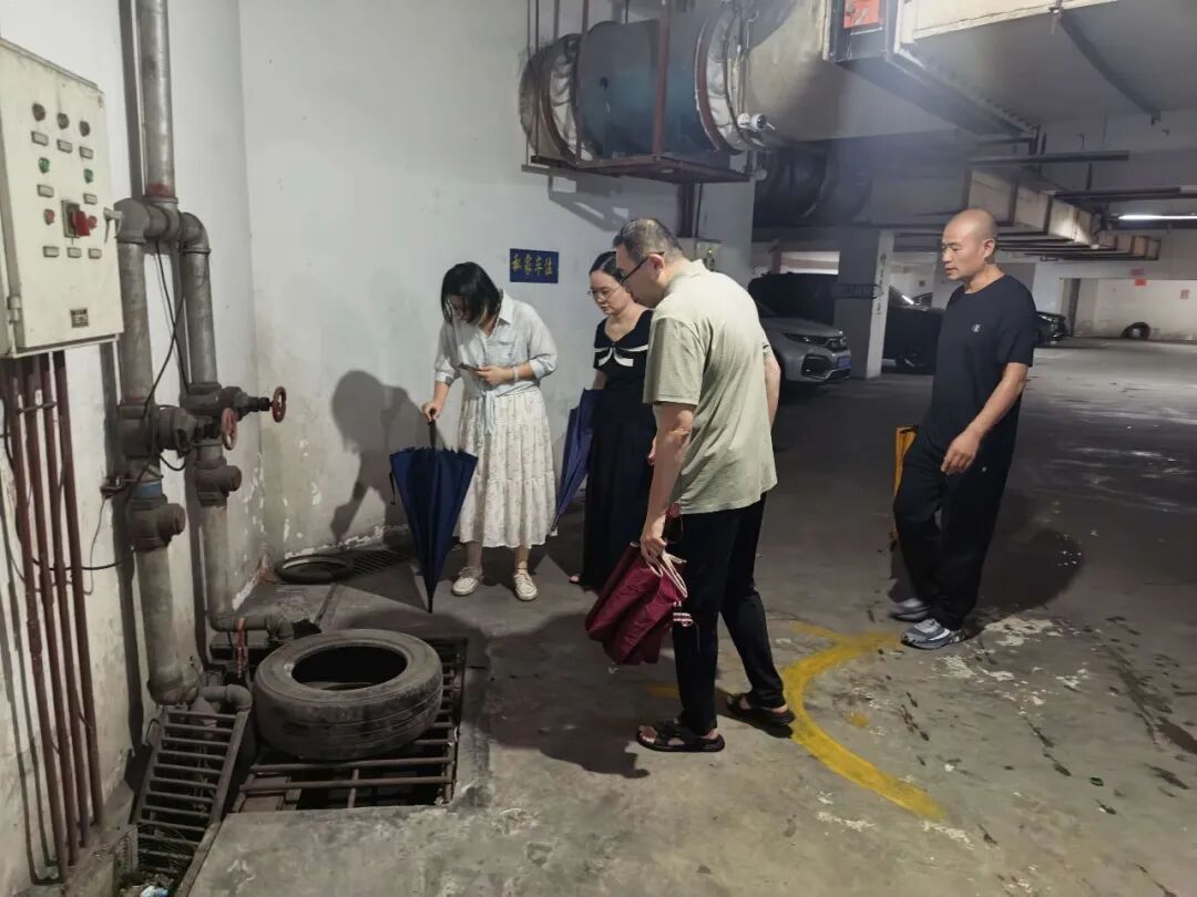 福州晋安防汛防台风:抢险排涝、疏通道路,全力保障安全(图30) 福州晋安防汛防台风:抢险排涝、疏通道路,全力保障安全(图30)