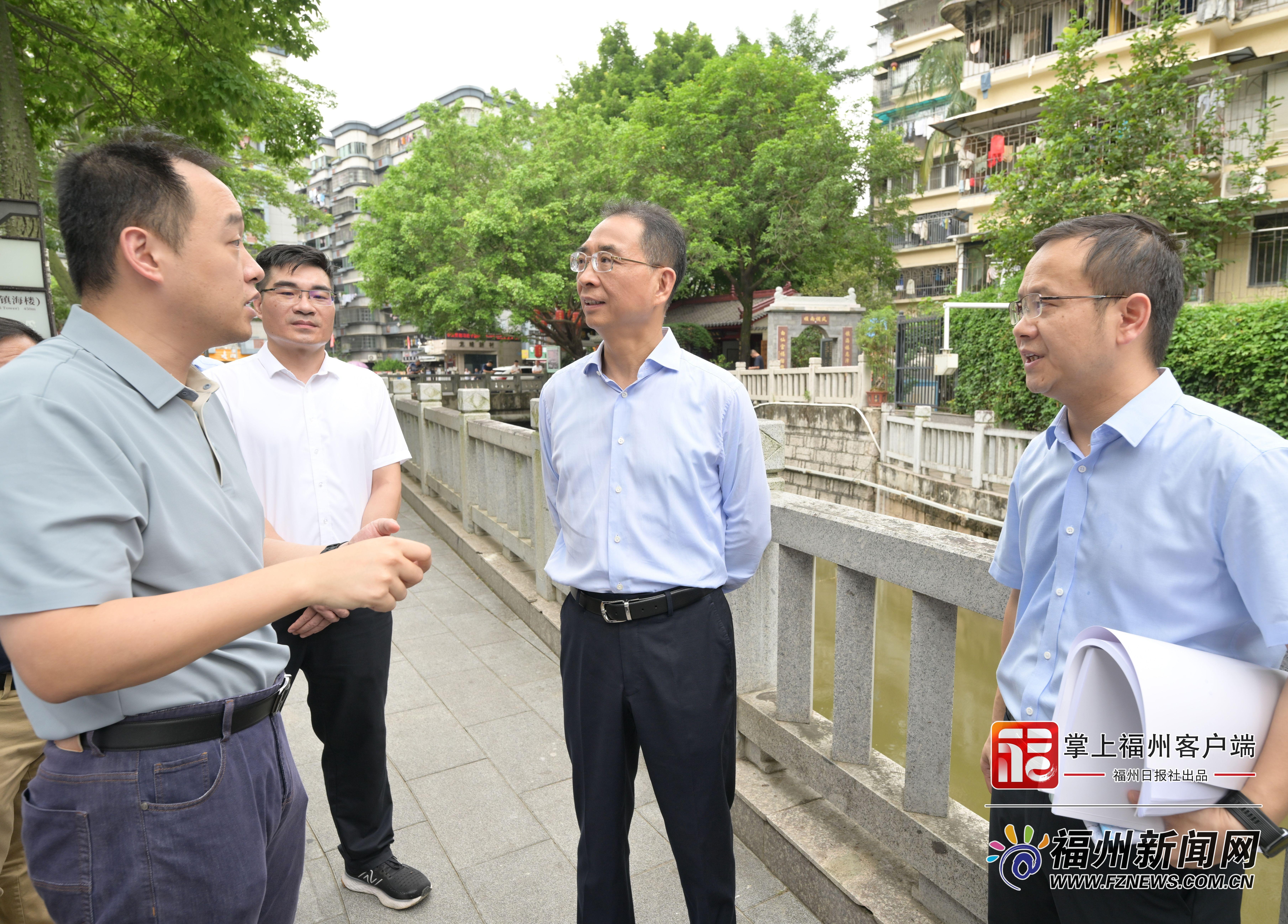 市长督导环保整改 护河爱水清洁家园行动(图1) 市长督导环保整改 护河爱水清洁家园行动(图1)