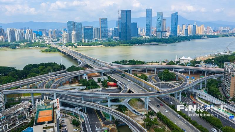 福州近年城区道路大升级 新增超多路网出行更顺畅(图1) 福州近年城区道路大升级 新增超多路网出行更顺畅(图1)