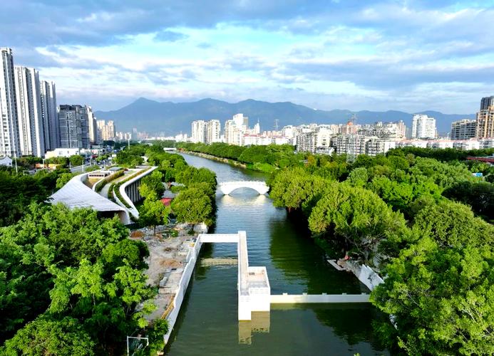 福州内河游最新攻略 升降船闸特色龙舟水上卡丁船好玩体验(图2) 福州内河游最新攻略 升降船闸特色龙舟水上卡丁船好玩体验(图2)