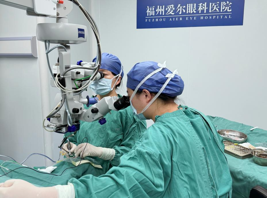 福州眼中风急诊哪里快?爱尔眼科24小时绿色通道,国庆中秋随时接诊(图2) 福州眼中风急诊哪里快?爱尔眼科24小时绿色通道,国庆中秋随时接诊(图2)