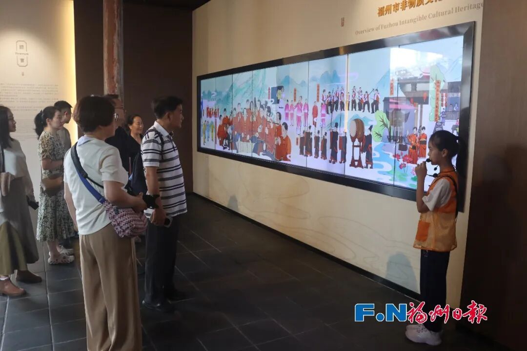 福州国庆哪里热闹?五一广场看升旗,全城红旗飘扬(图21) 福州国庆哪里热闹?五一广场看升旗,全城红旗飘扬(图21)
