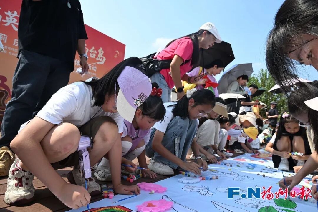 福州国庆哪里热闹?五一广场看升旗,全城红旗飘扬(图27) 福州国庆哪里热闹?五一广场看升旗,全城红旗飘扬(图27)