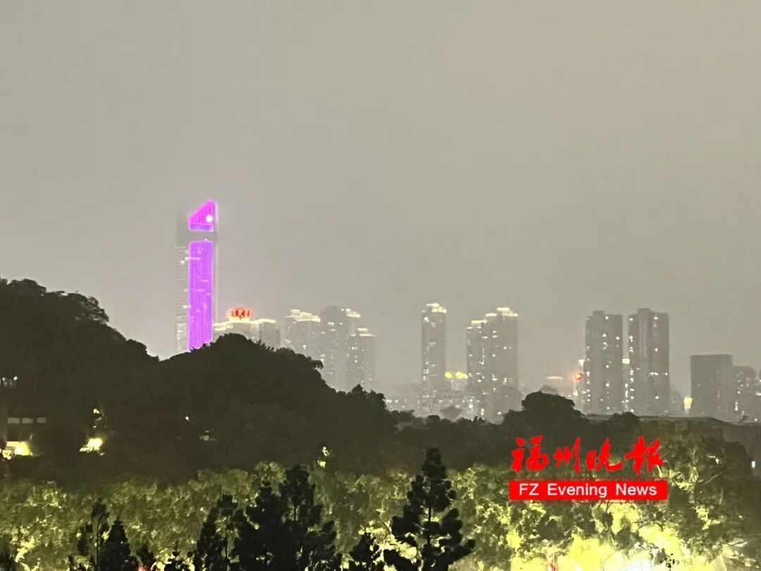 福州双预警!暴雨雷电黄色预警,今晚出门多注意(图4) 福州双预警!暴雨雷电黄色预警,今晚出门多注意(图4)