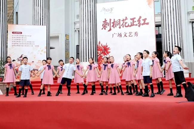 国庆泉州古城攻略:西街中山路人流爆满,闽式生活体验指南(图7) 国庆泉州古城攻略:西街中山路人流爆满,闽式生活体验指南(图7)