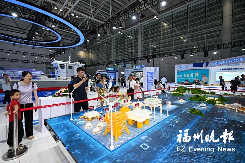 2026福建海装展收官:19.6万人逛展,818家展商共探深蓝商机(图1) 2026福建海装展收官:19.6万人逛展,818家展商共探深蓝商机(图1)