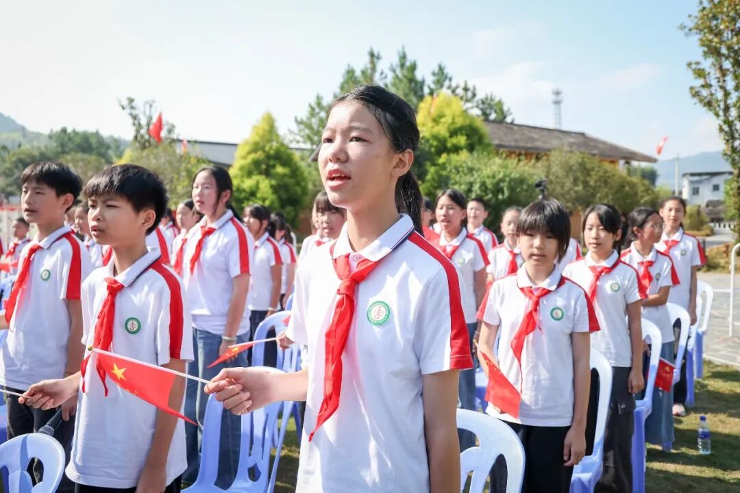 龙岩北京少先队员连线:共扬长征精神,纪念胜利90周年(图6) 龙岩北京少先队员连线:共扬长征精神,纪念胜利90周年(图6)