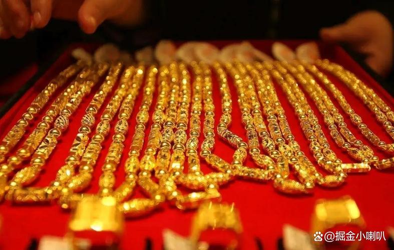 福州金价:跌了500多每克,周大福老凤祥现1200左右(图2) 福州金价:跌了500多每克,周大福老凤祥现1200左右(图2)