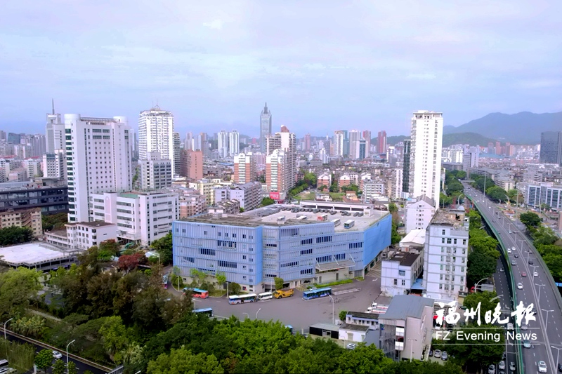 福州牛岗山公园怎么样？首座山地海绵公园，雨天不积水还能看演出(图5)