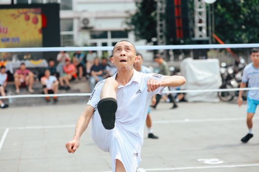 姚明:学校比赛有着浓浓的毕业后重聚的感觉(图1) 姚明:学校比赛有着浓浓的毕业后重聚的感觉(图1)