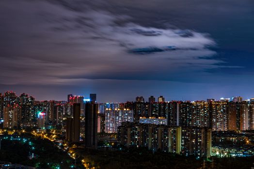 72年来头一回!夜温超过30℃ 榕城遭遇台风“后遗症”(图1) 72年来头一回!夜温超过30℃ 榕城遭遇台风“后遗症”(图1)