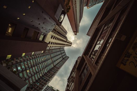 高原心血管疾病：高血压低氧环境与先天性心脏病筛查(图1)