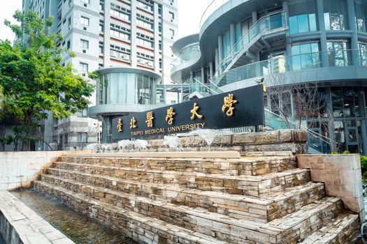 国家医疗保障局介绍当期医保基金运行情况、医保重大改革及重点工作(图1) 国家医疗保障局介绍当期医保基金运行情况、医保重大改革及重点工作(图1)