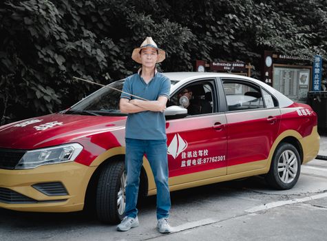 哪些人需要进行审验教育?在家也能完成驾驶证审验教育?这份攻略请收藏!(图1) 哪些人需要进行审验教育?在家也能完成驾驶证审验教育?这份攻略请收藏!(图1)