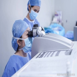高考后报复式玩手机，眼睛干涩近视加深怎么办