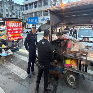 福州百日攻坚整治占道摊点，6月底到9月，市民出行更畅