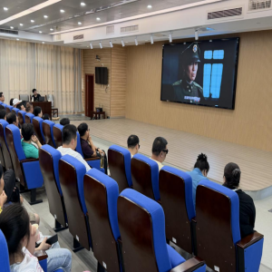残疾人免费看革命剧无障碍版，平等共享文化资源