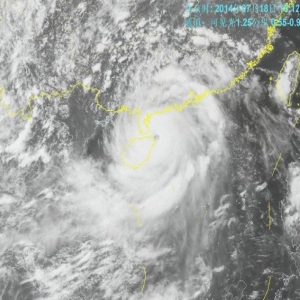 台风巴威逼近莆田！暴雨大暴雨+10级大风来袭，轮渡停