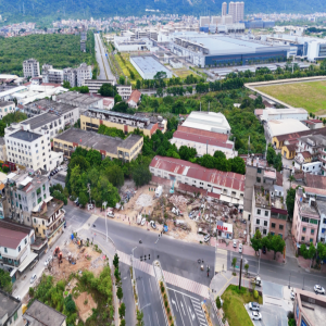 莆田涵江梧塘镇恒昱鞋业拆除，年底‘断头路’将贯通