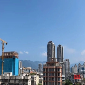 立秋福州39℃酷热，台风白海豚直奔华东沿海