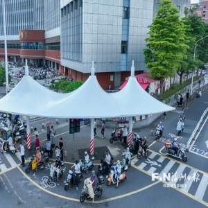 福州路口遮阳棚咋选？看市民呼声与硬杠杠标准