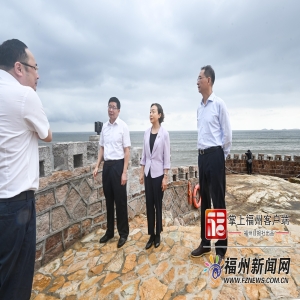 双节将至，郭宁宁吴贤德调研节日保供促销及安全工作