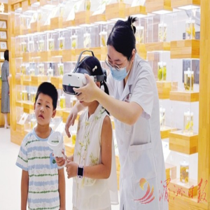 莆田首个儿童中医科普空间，VR看药材做香囊