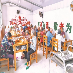 2元吃三菜一汤,福建连城长者食堂火了!福彩公益金真给