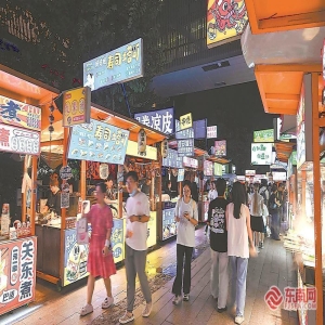 福州夜市哪个好玩？大学城士林夜市火出圈，年轻人最爱打