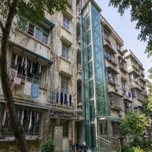 老楼加装电梯：钱的部分在松动，福州还剩楼道那一关