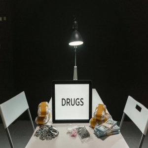 网曝大小S被控性骚扰曾被邀请吸毒嗑药