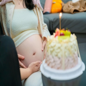 孙杨镜头下的妻子张豆豆27岁生日快乐