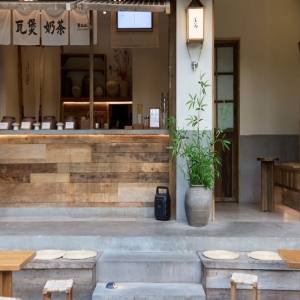 “爱心茶摊”线下活动已送出11万余瓶“爱