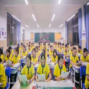 闽侯廷坪奖励1400多名学子280多万元